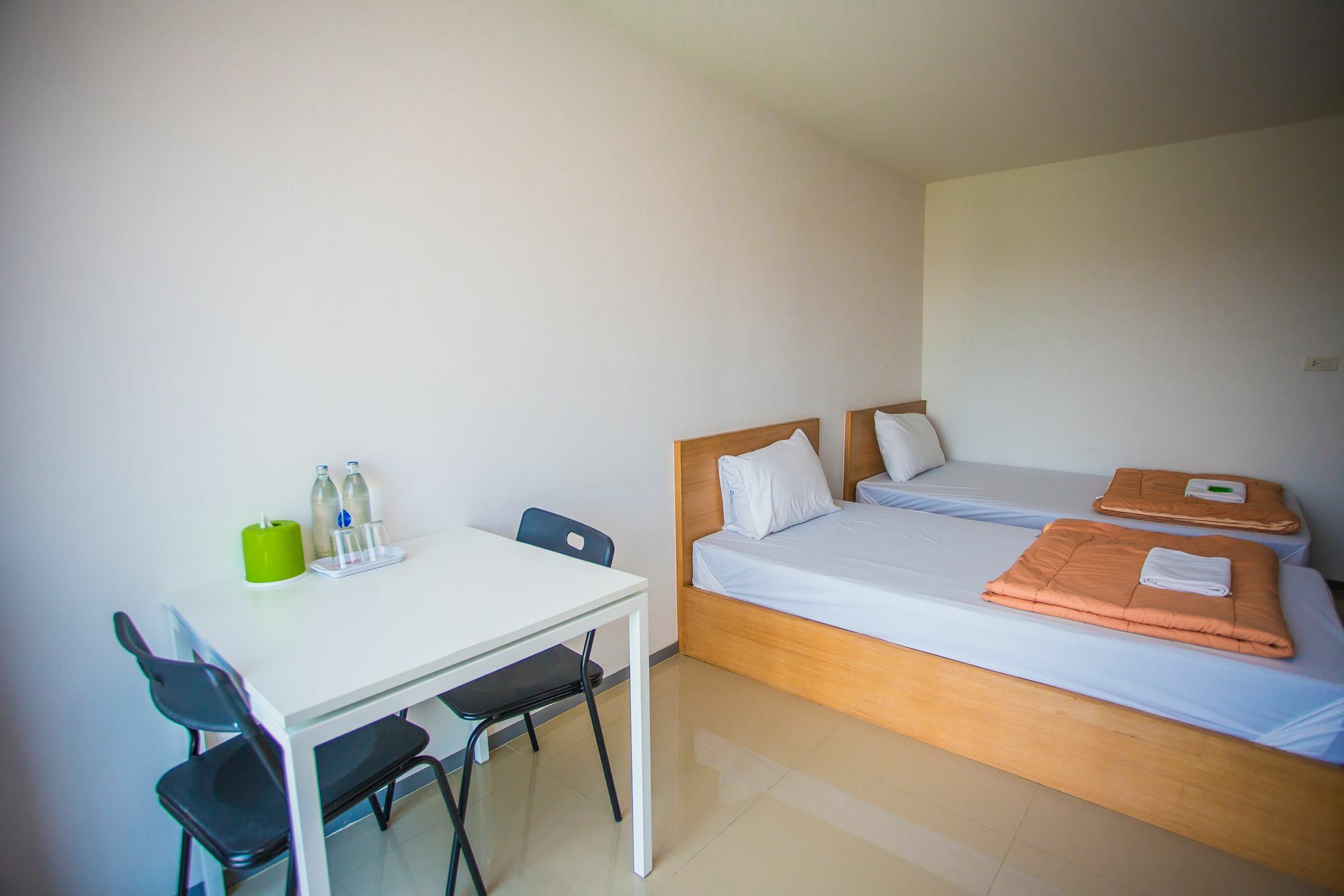 Promsook Apartment Chonburi Buitenkant foto